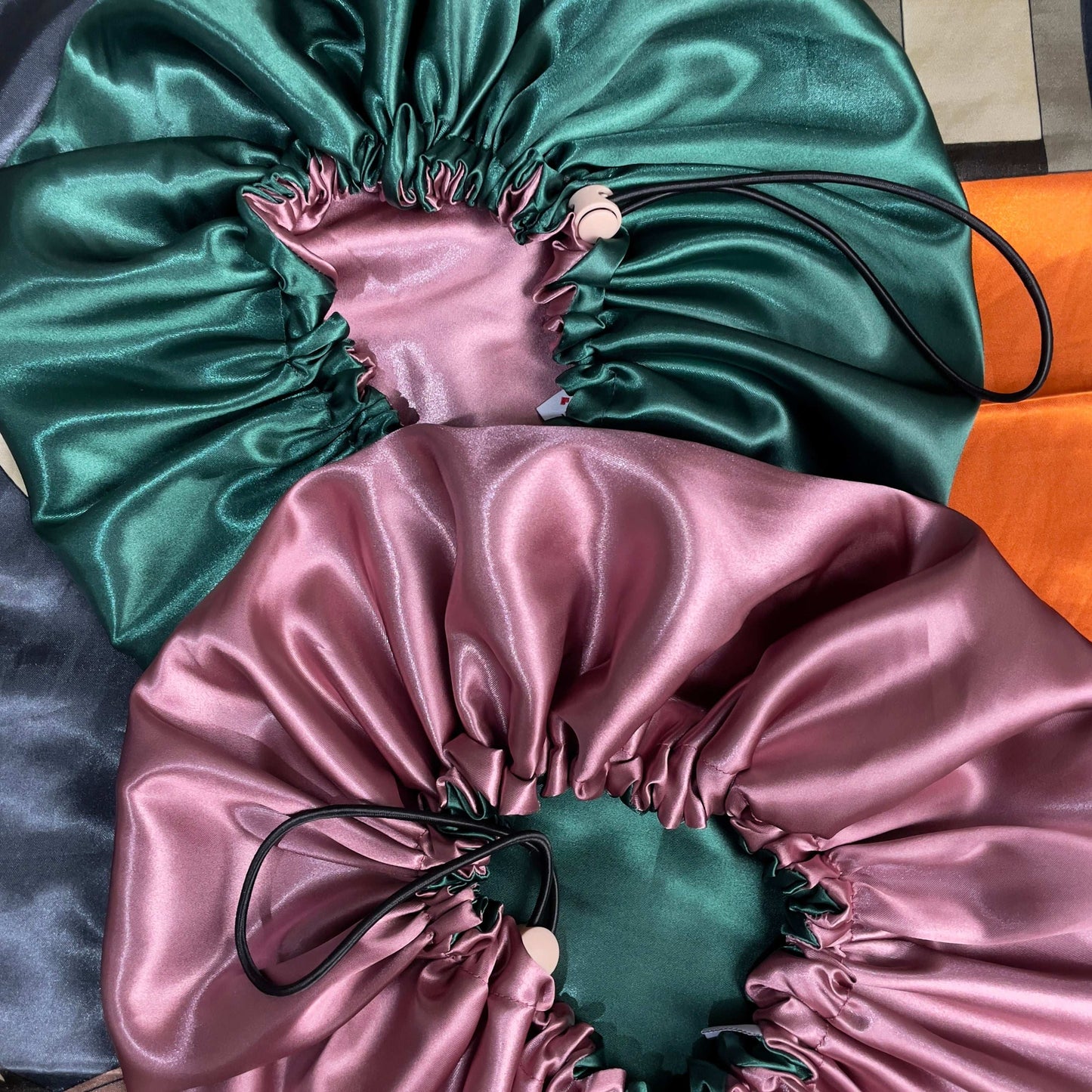 Emerald & Rose – Reversible Satin Bonnet (Adjustable Drawstring)