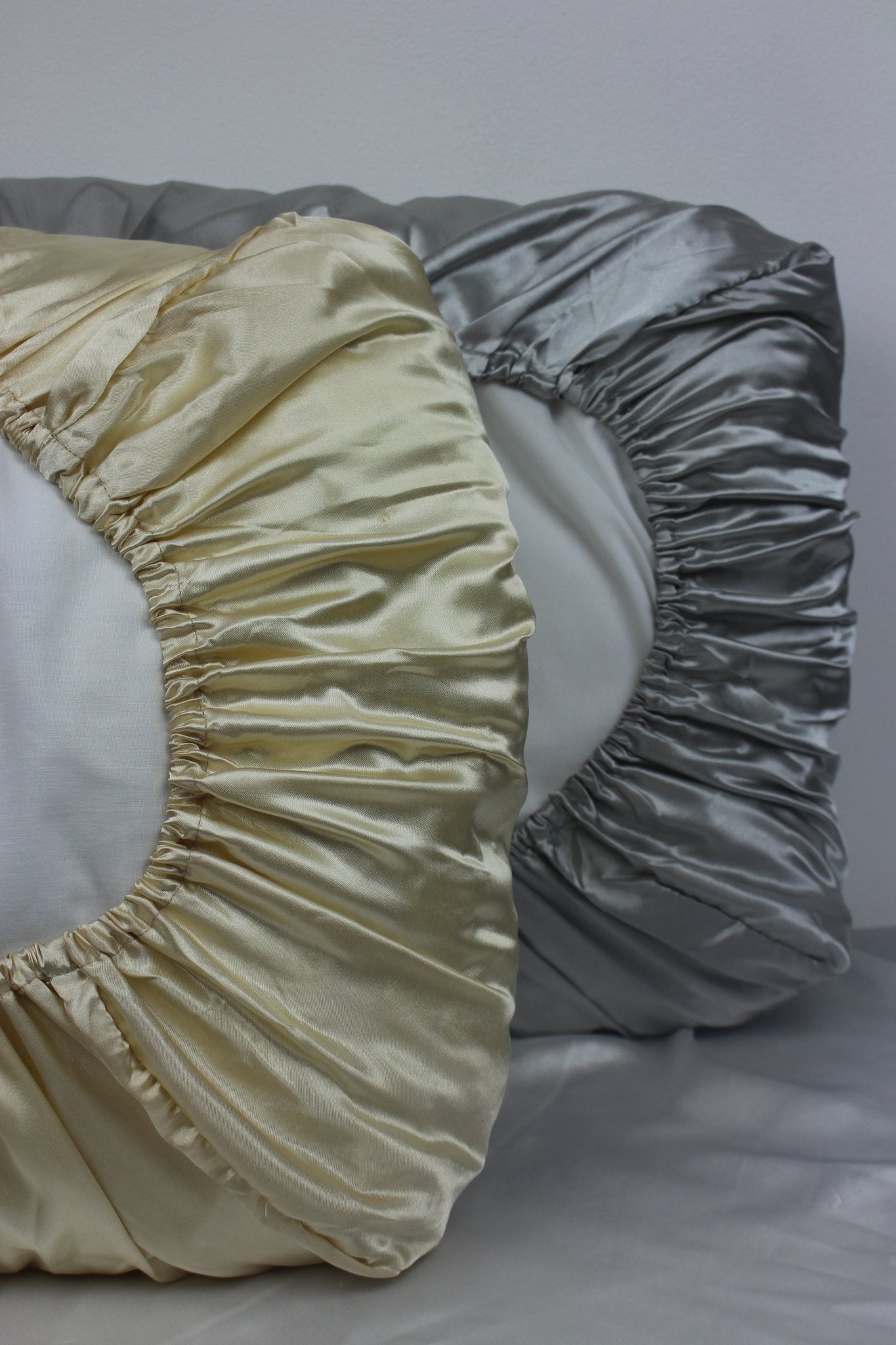 Elasticated Satin Pillowcases for a Comfortable and Healthy Sleep